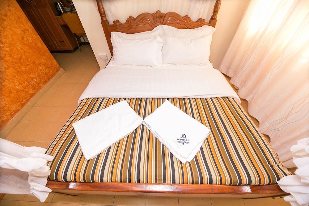 upperhill blueberry hotel