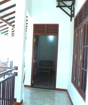 thirasara holiday resort