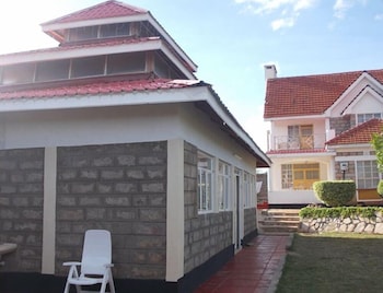 Zeroes Resort,Machakos>>Athi River,3 star