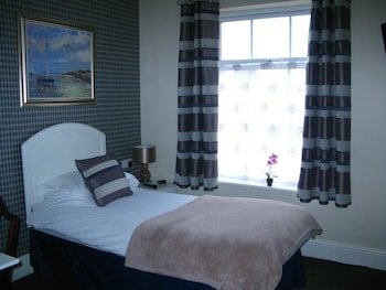 Abbey Grange Hotel,Warwick>>Nuneaton,3 star