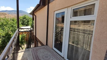 hotel natalia issyk kul