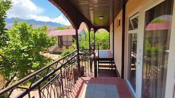 hotel natalia issyk kul