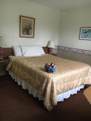 florence lighthouse inn