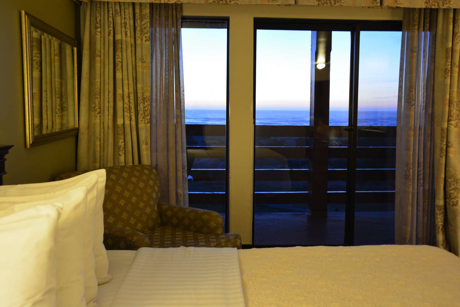 surestay plus hotel by best western gold beach