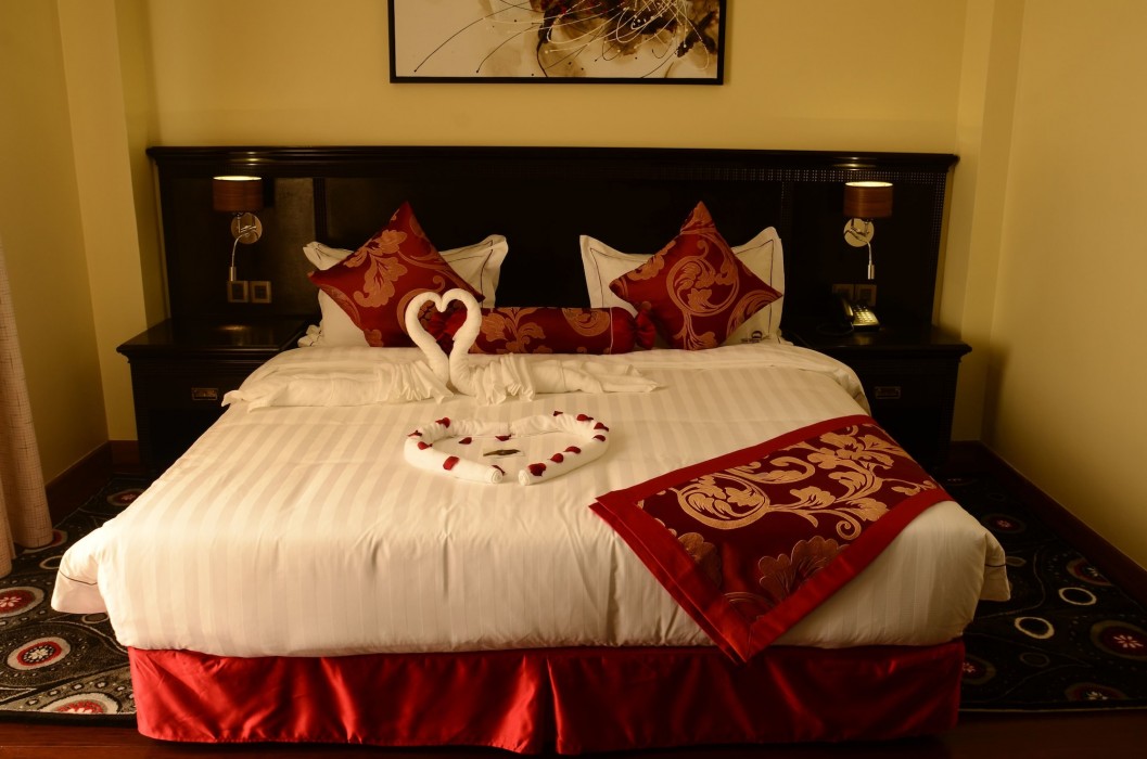 the white rhino hotel