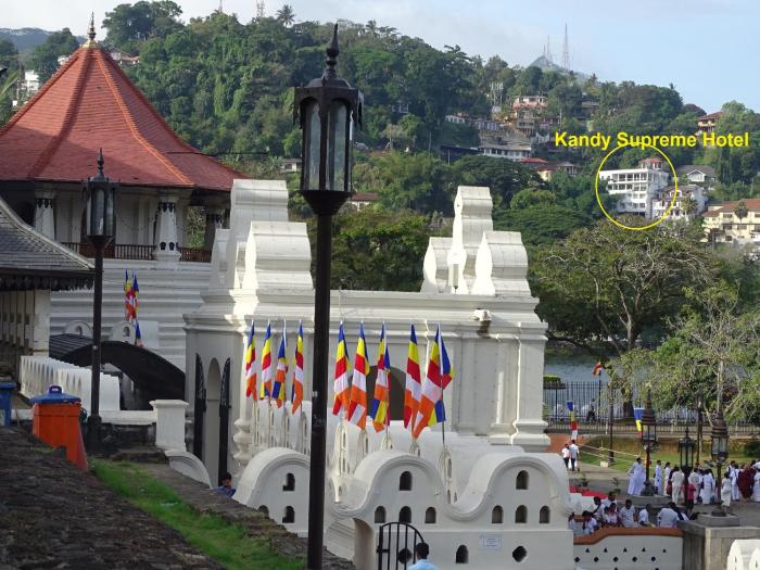 kandy supreme hotel
