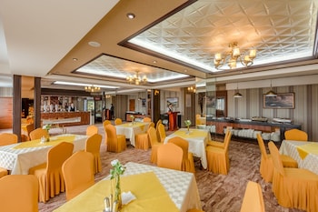 The Grand Hill Hotel,Ulaanbaatar>>Bayangol,4 star