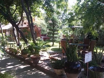 lawkanat hotel