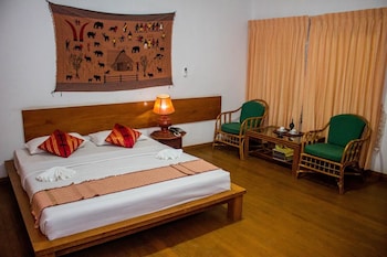 lawkanat hotel