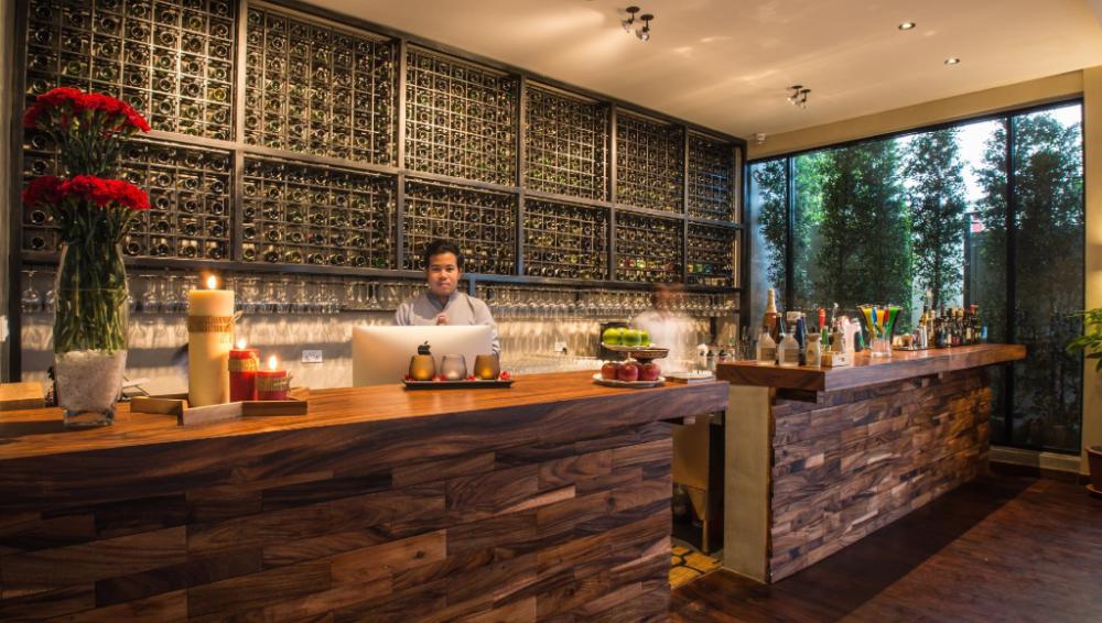 almond hotel bassac river