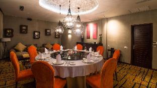 almond hotel bassac river