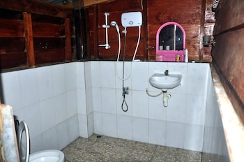 happy elephant bungalows