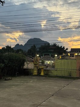 khampaseuth hotel