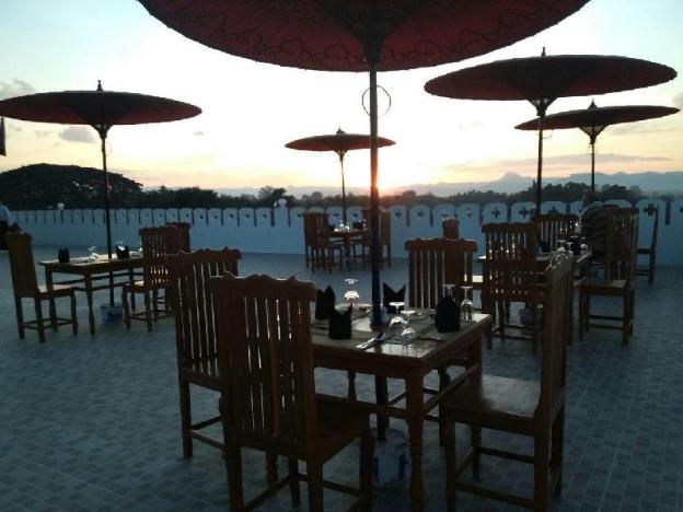 hotel myat nan taw