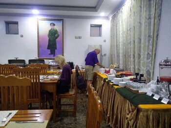 hotel myat nan taw