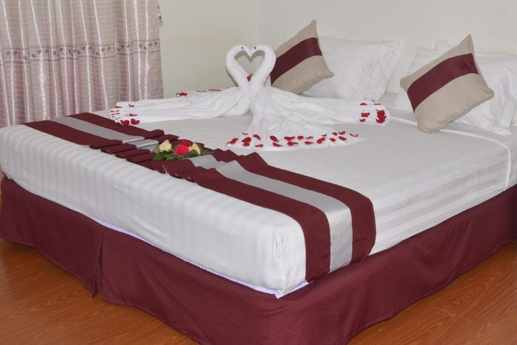 Hotel Myat Nan Taw,Near Taung Kwe Pagoda,3 star