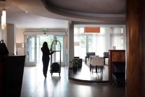 smart hotel holiday