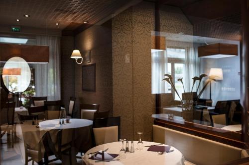 smart hotel holiday