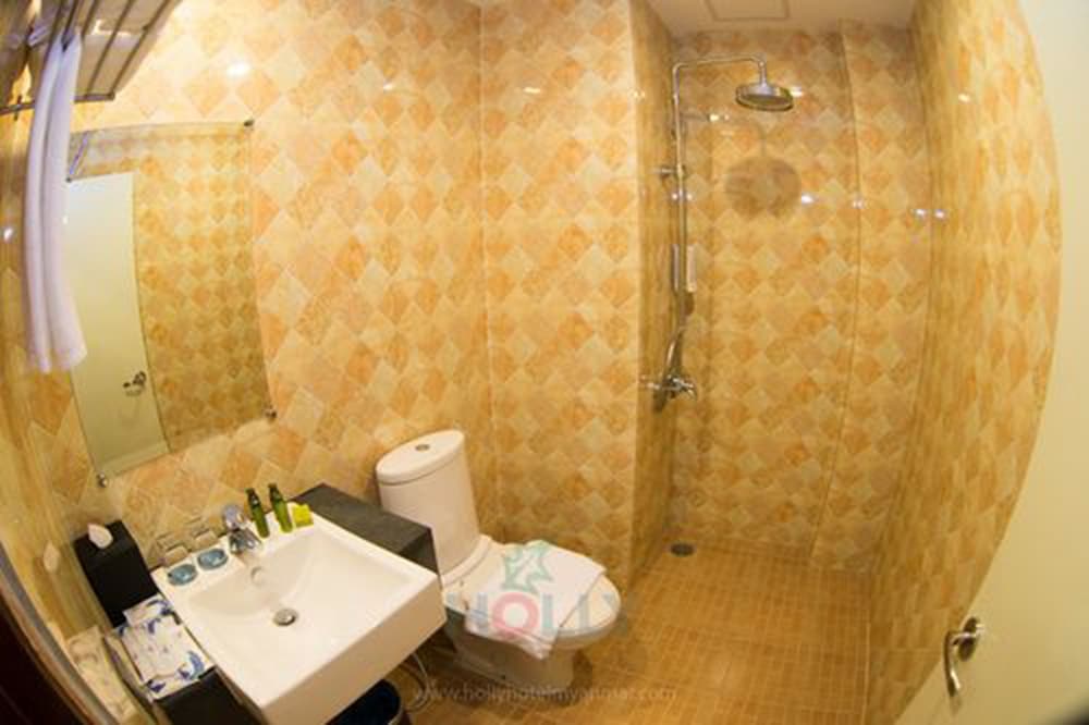 holly hotel myanmar