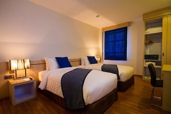 holly hotel myanmar