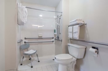 1 life studio and suites