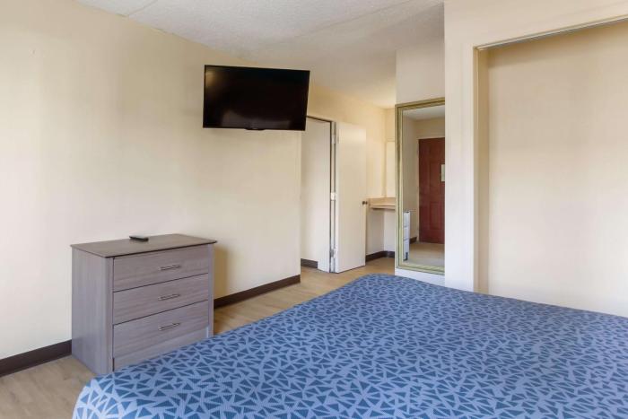 1 life studio and suites