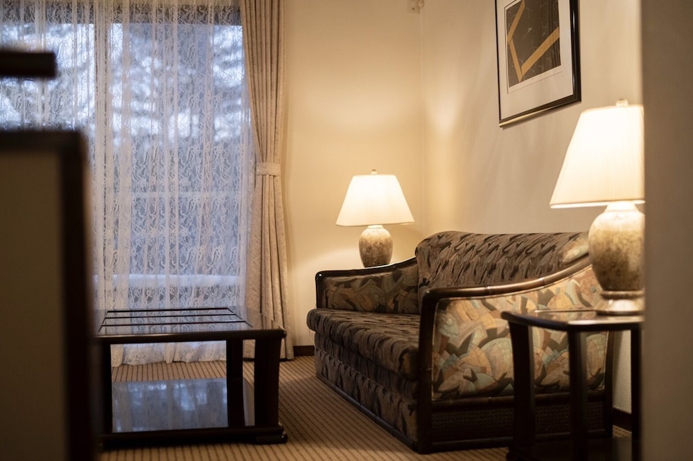holiday villa hotel and resort karuizawa