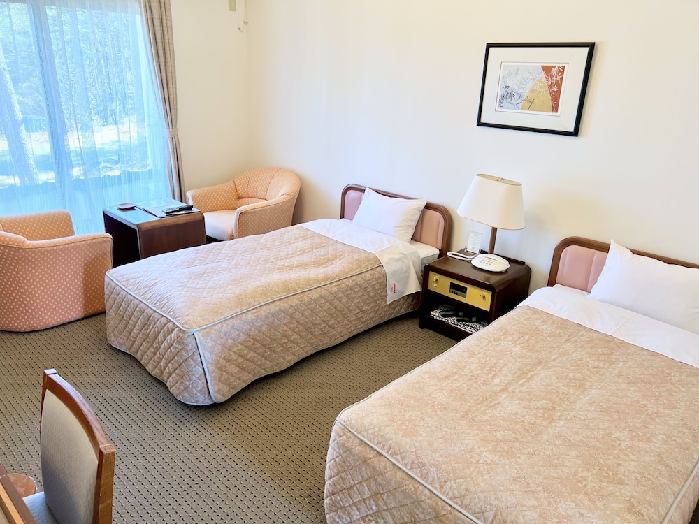 holiday villa hotel and resort karuizawa
