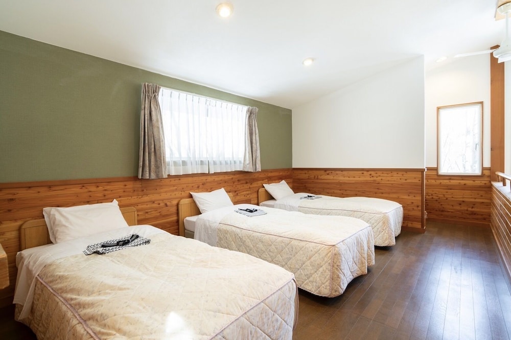 holiday villa hotel and resort karuizawa