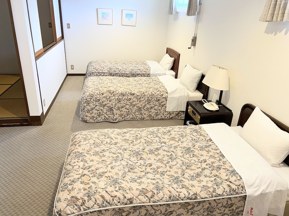holiday villa hotel and resort karuizawa