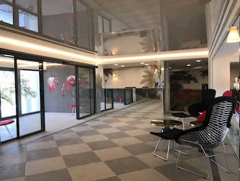 park hotel raya garden