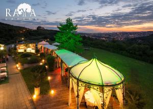 park hotel raya garden