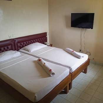 hotel jouvence 2000