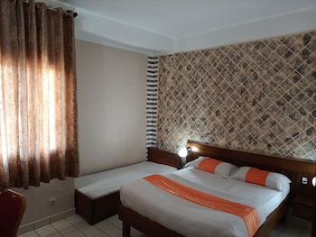 hotel jouvence 2000