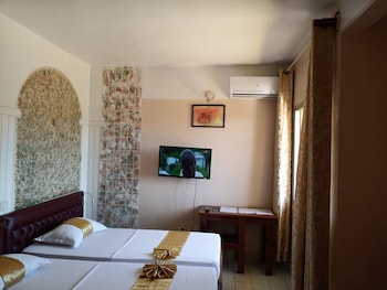 hotel jouvence 2000