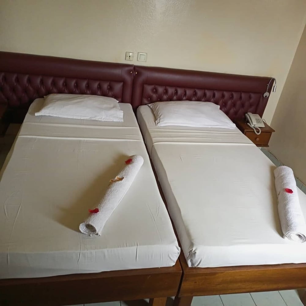 hotel jouvence 2000