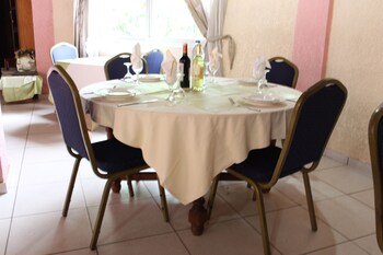 hotel jouvence 2000