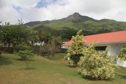 daniellas bungalows