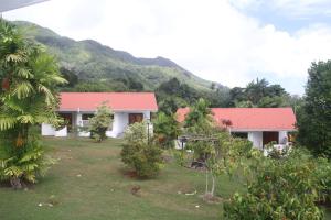 daniellas bungalows