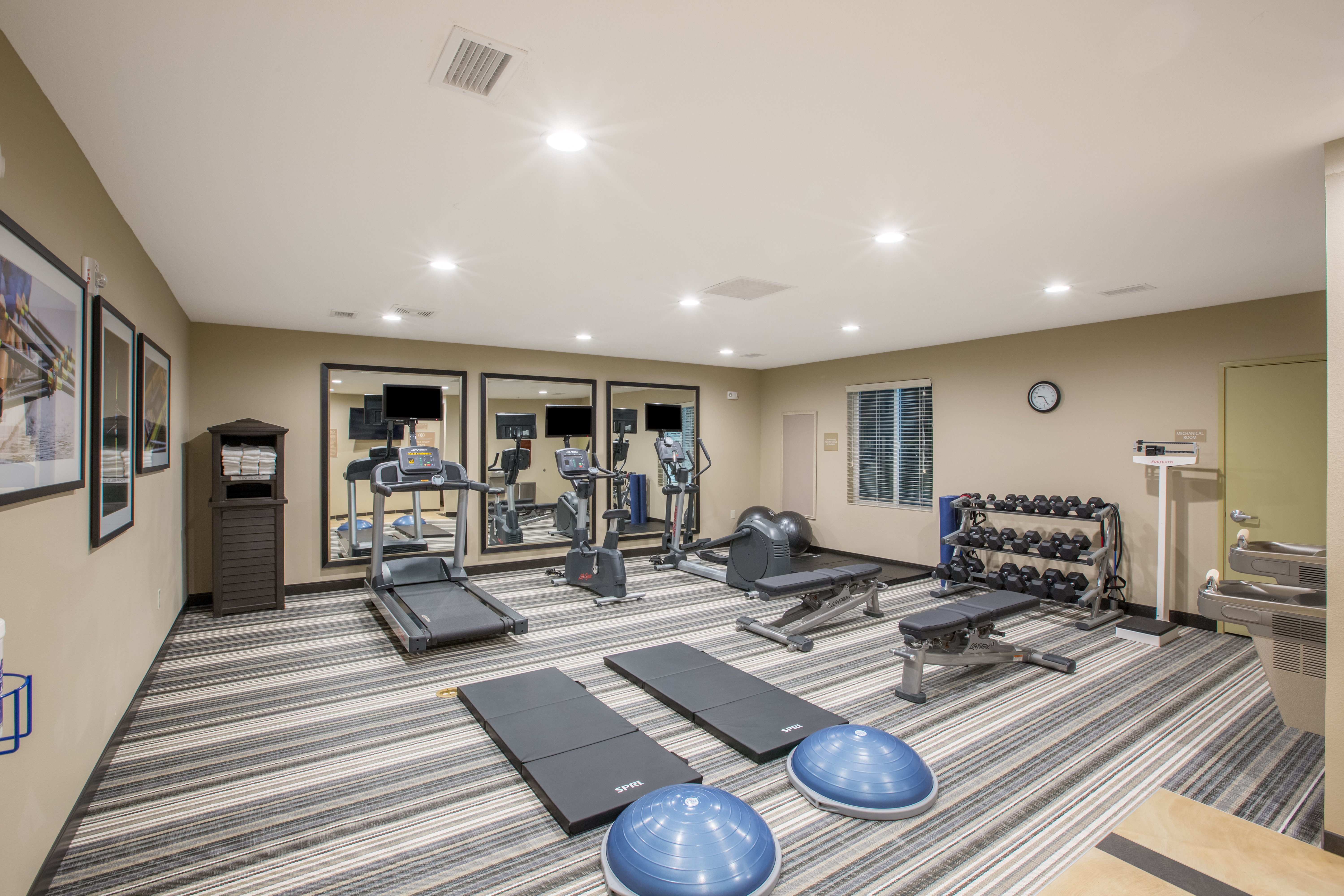 candlewood suites omaha millard area by ihg