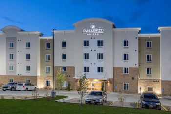 Candlewood Suites Omaha - Millard Area By Ihg,Chalco>>Boys Town,3 star