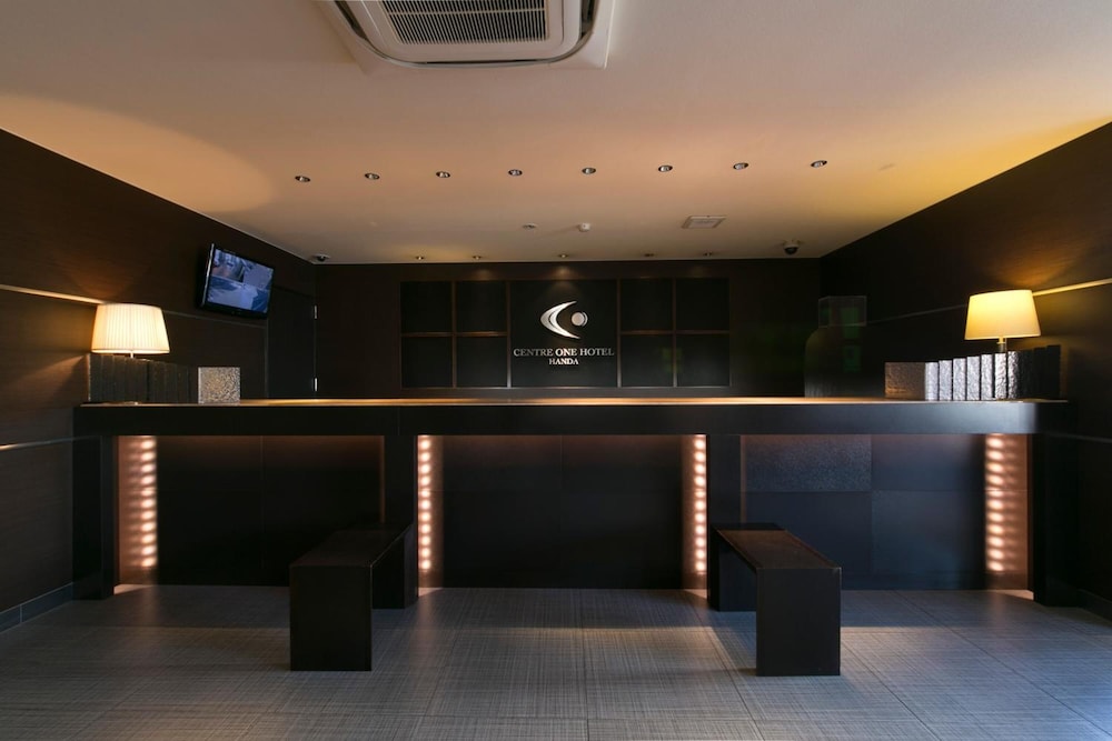 centre one hotel handa