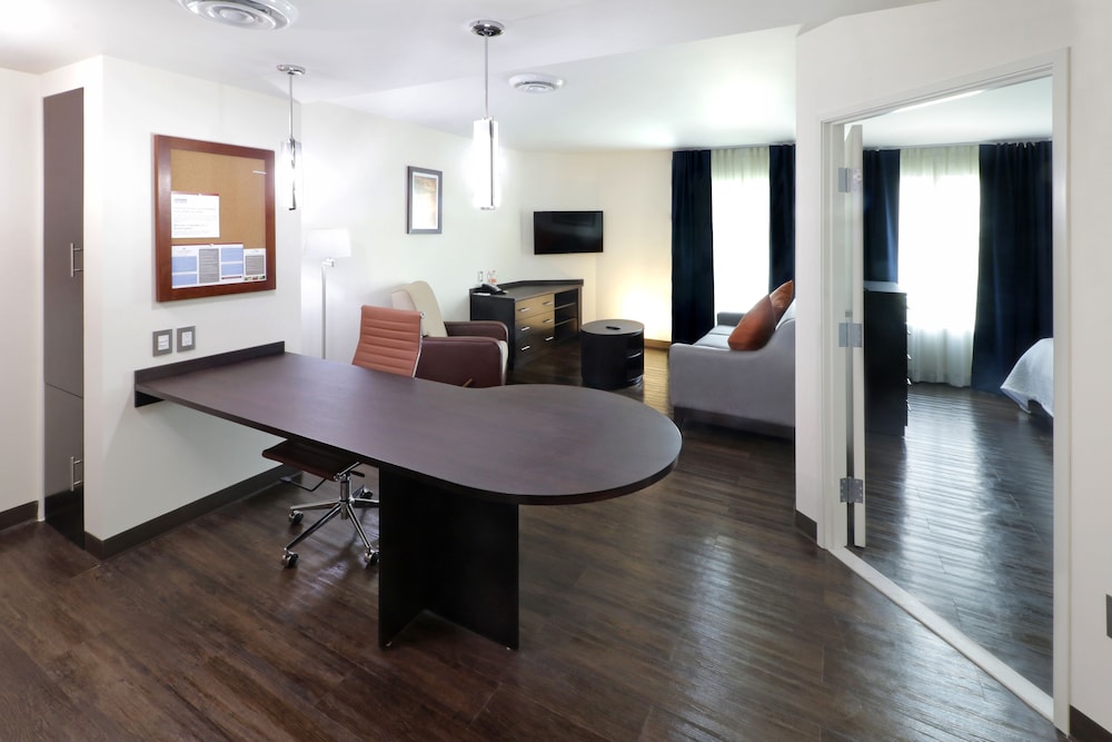 candlewood suites celaya by ihg