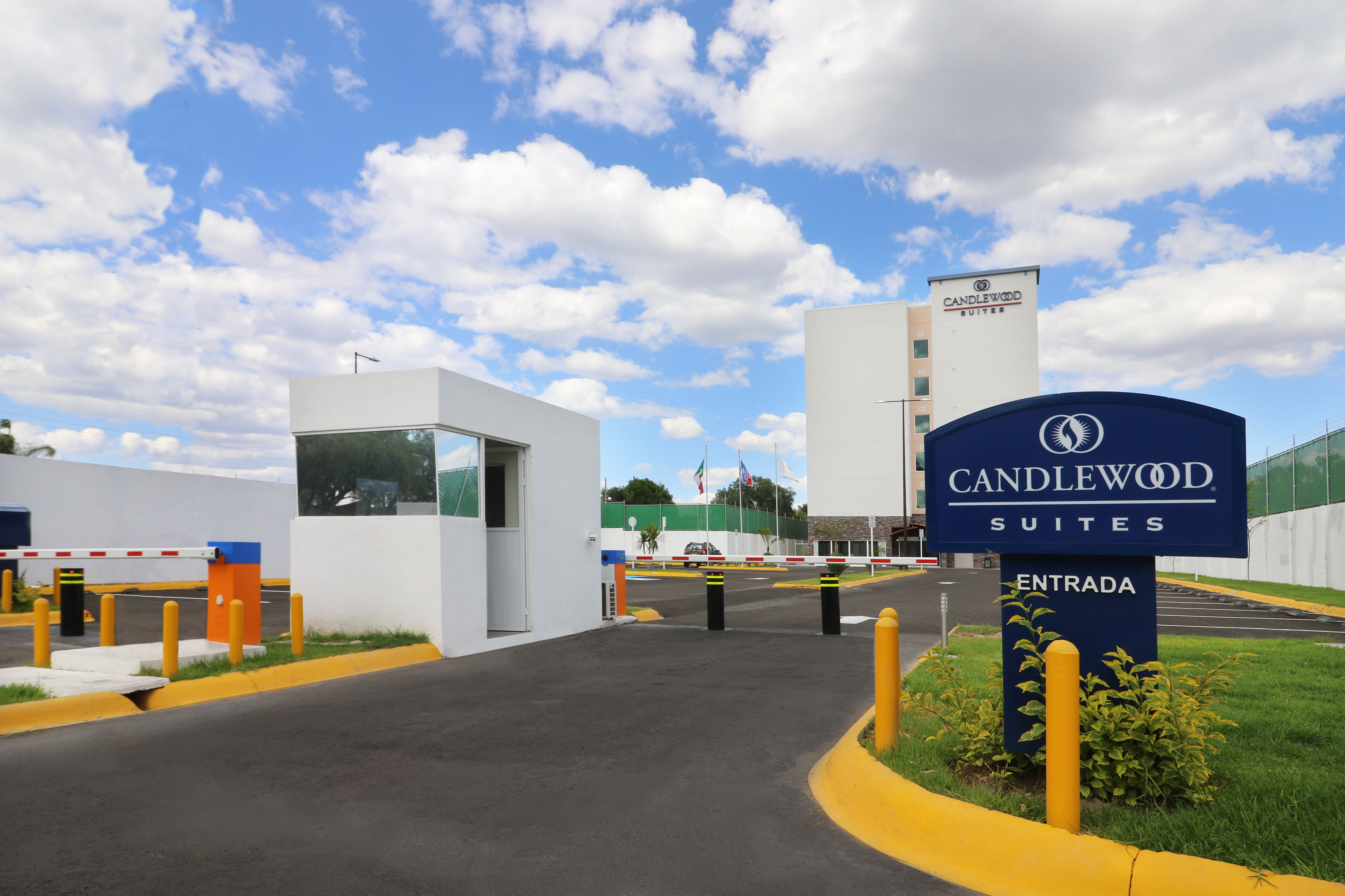 candlewood suites celaya by ihg