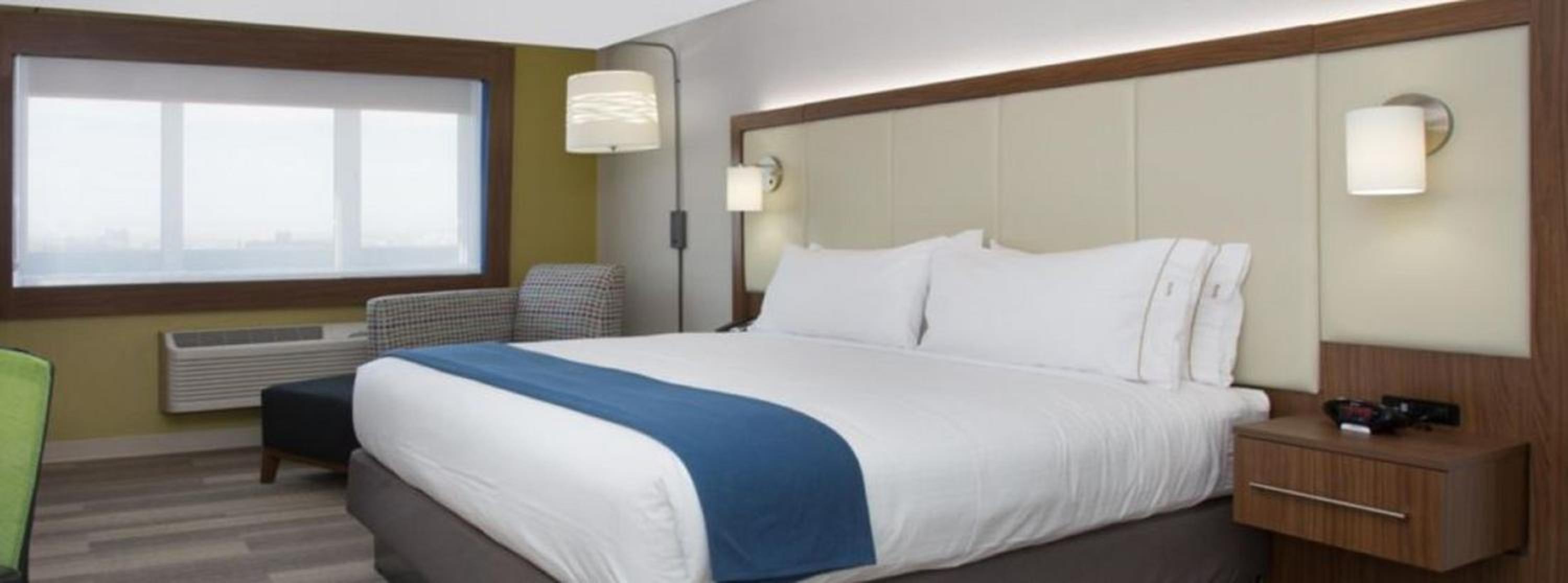 holiday inn express and suites dallas northeast arboretum