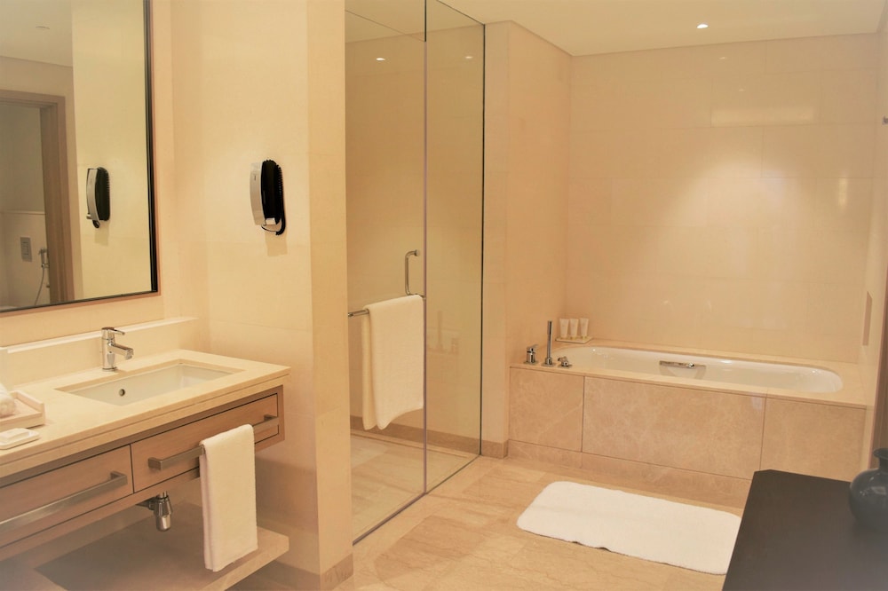 intercontinental fujairah resort by ihg