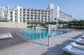 intercontinental fujairah resort by ihg