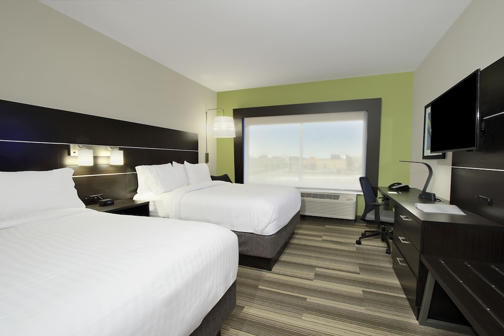holiday inn express and suites brookshire katy freeway