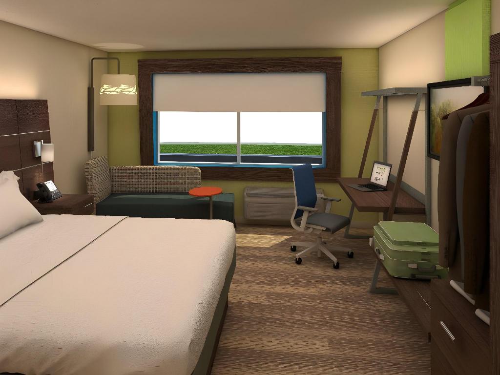 holiday inn express and suites hendersonville se f