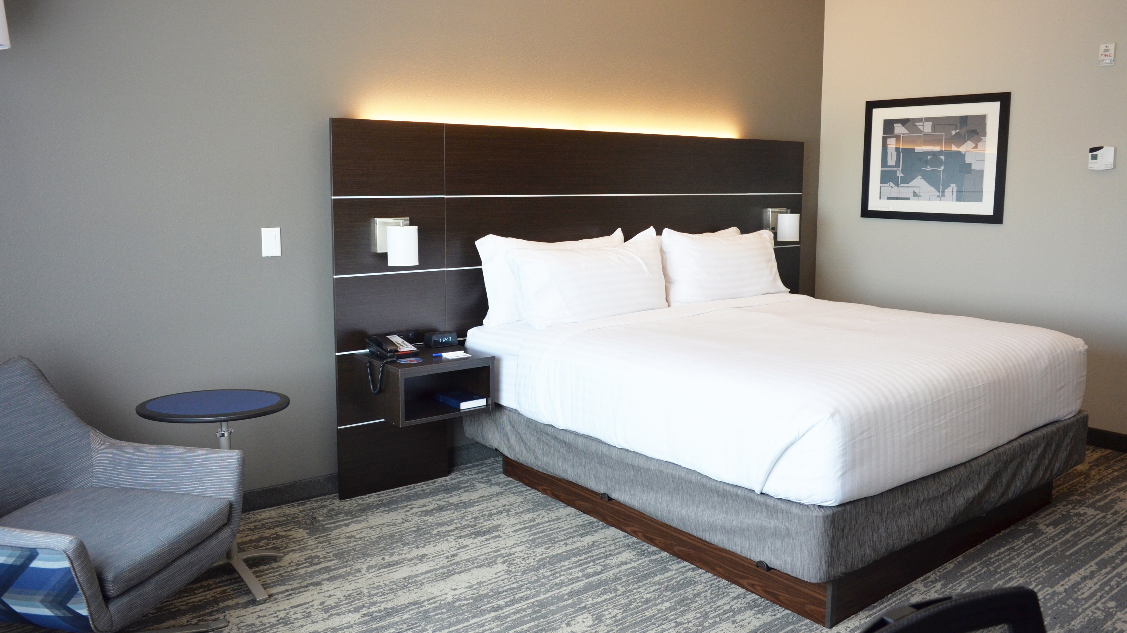 holiday inn express and suites jacksonville w i295